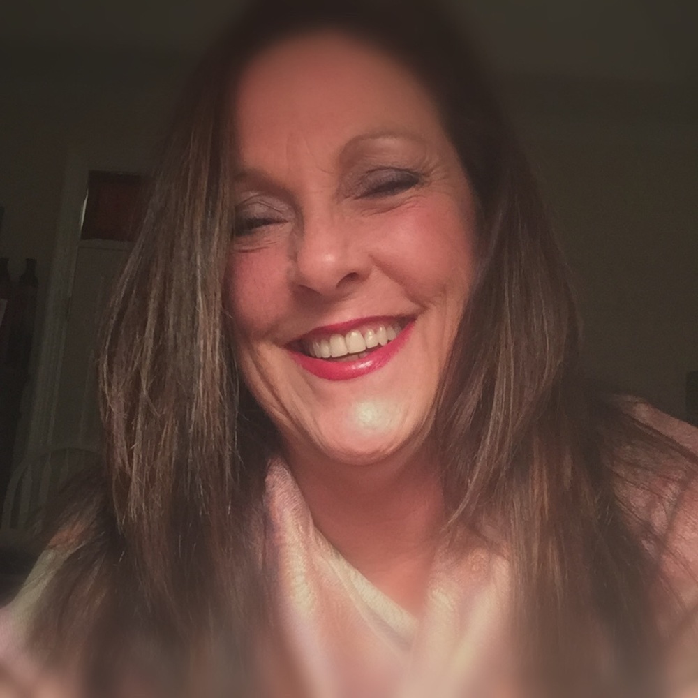 Meet your Posher, Robyn